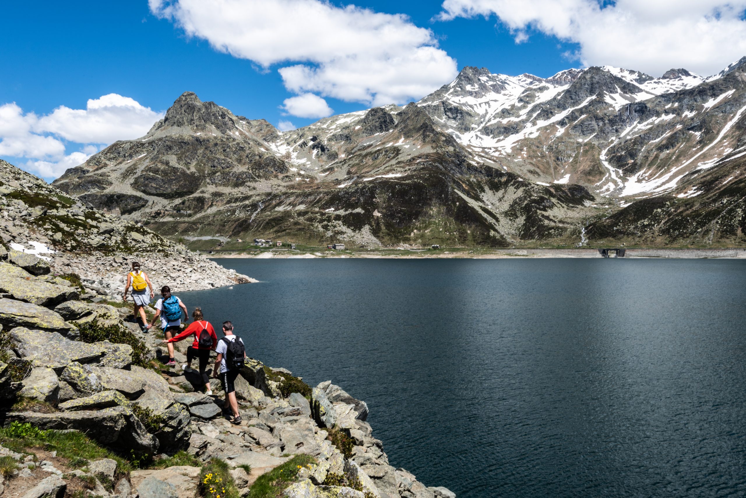 Via Spluga: Wandern Sie mit Ihrer Familie durch die Schweizer und italienischen Alpen
